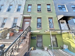 Photo for Woodbine Street