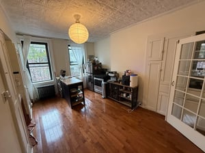 Photo for Montrose Avenue