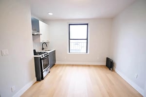 Photo for West 125th Street