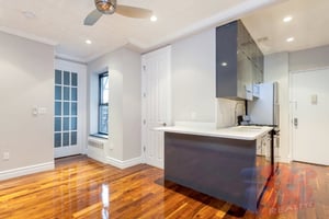 Photo for Lexington Avenue