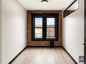 Photo for 2nd Avenue