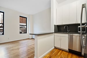 Photo for Lexington Avenue