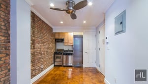 Photo for E 5TH ST.