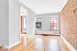 Photo for E 13TH ST.