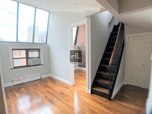 Photo for W 14TH ST.