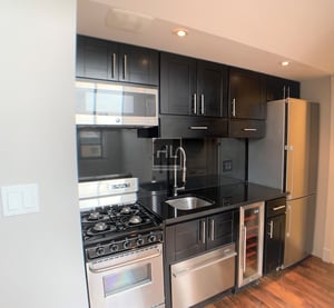 Photo for W 14TH ST.
