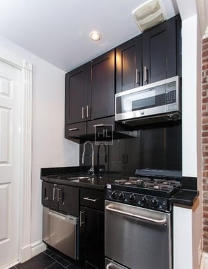 Photo for W 53RD ST.