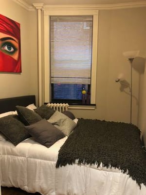 Photo for E 35TH ST.