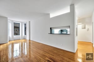 Photo for Madison Avenue