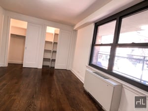 Photo for E 82 St