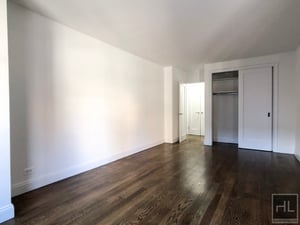 Photo for E 82 St