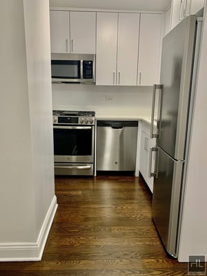 Photo for E 16 ST