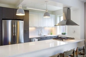 Photo for 1st Avenue