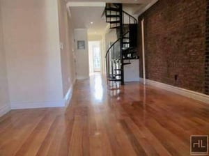 Photo for E 28TH ST.