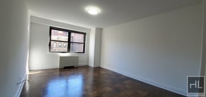 Photo for E 16 ST