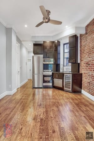 Photo for MOTT ST.