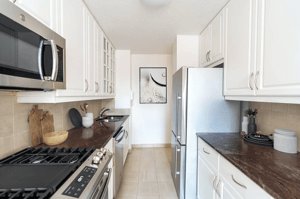 Photo for 2nd Avenue