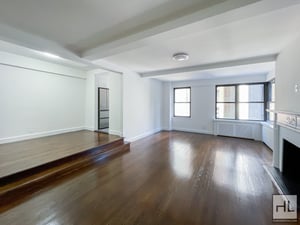 Photo for FIFTH AVENUE