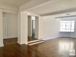 Photo for FIFTH AVENUE