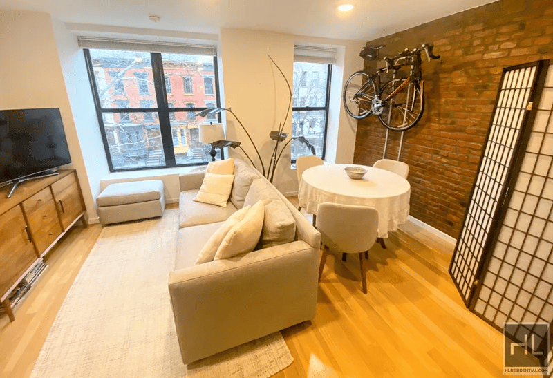 Image for 386 6 AVENUE