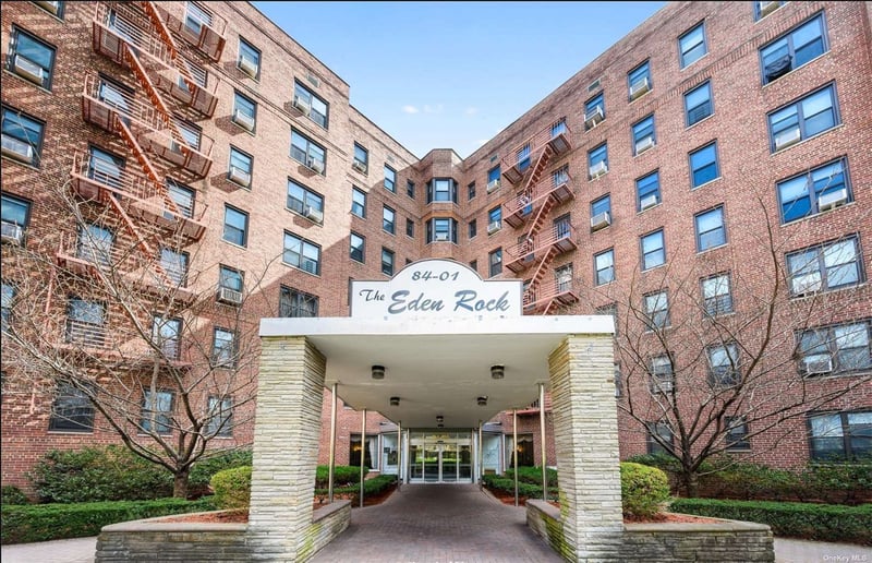 Image for 84-01 Main St