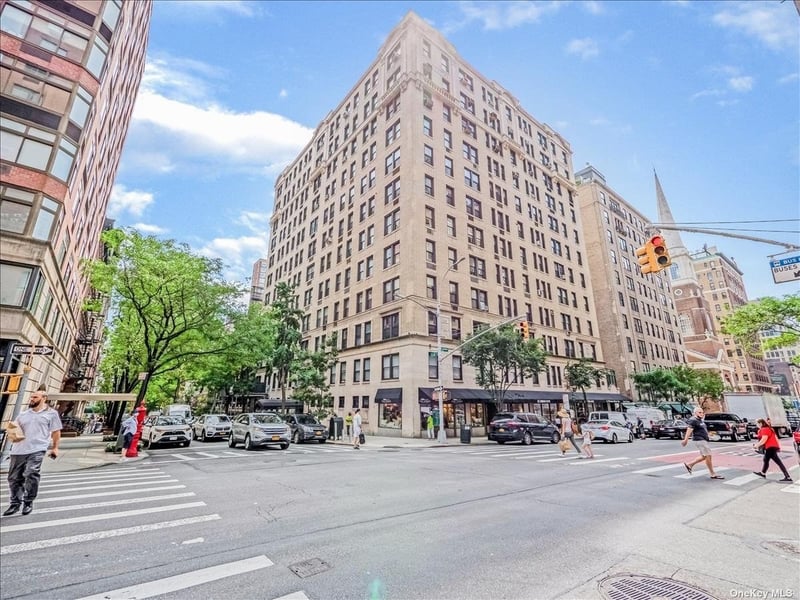 Image for 140 E 81 Street