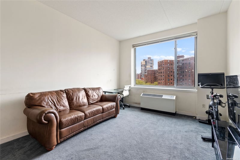 Image for 40 W 116th Street