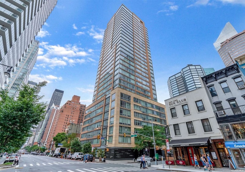 Image for 250 E 53 Street