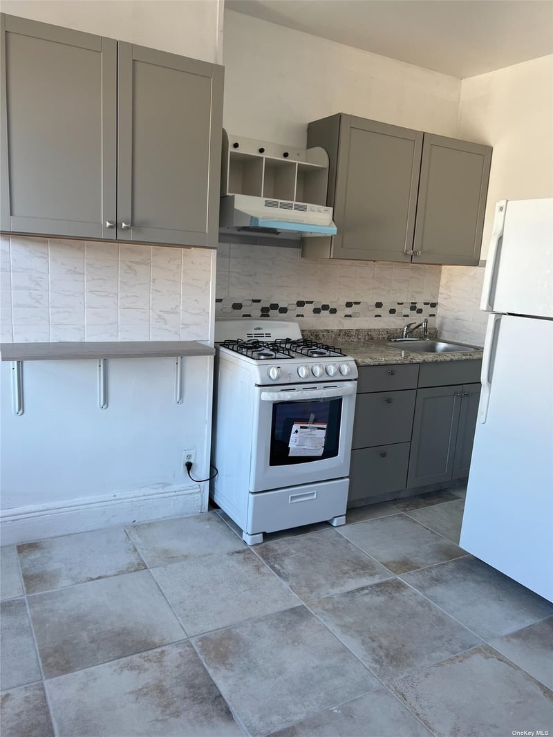 Image for 71-27 Myrtle Avenue